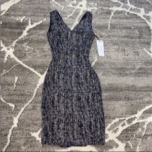 CALVIN KLEIN METALLIC DRESS SIZE 4